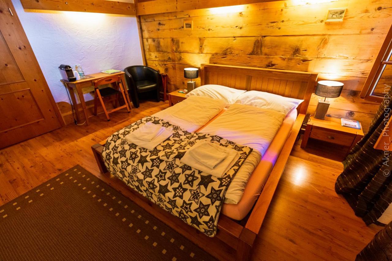 Hotel Restaurant Les Lilas Les Diablerets Exterior photo