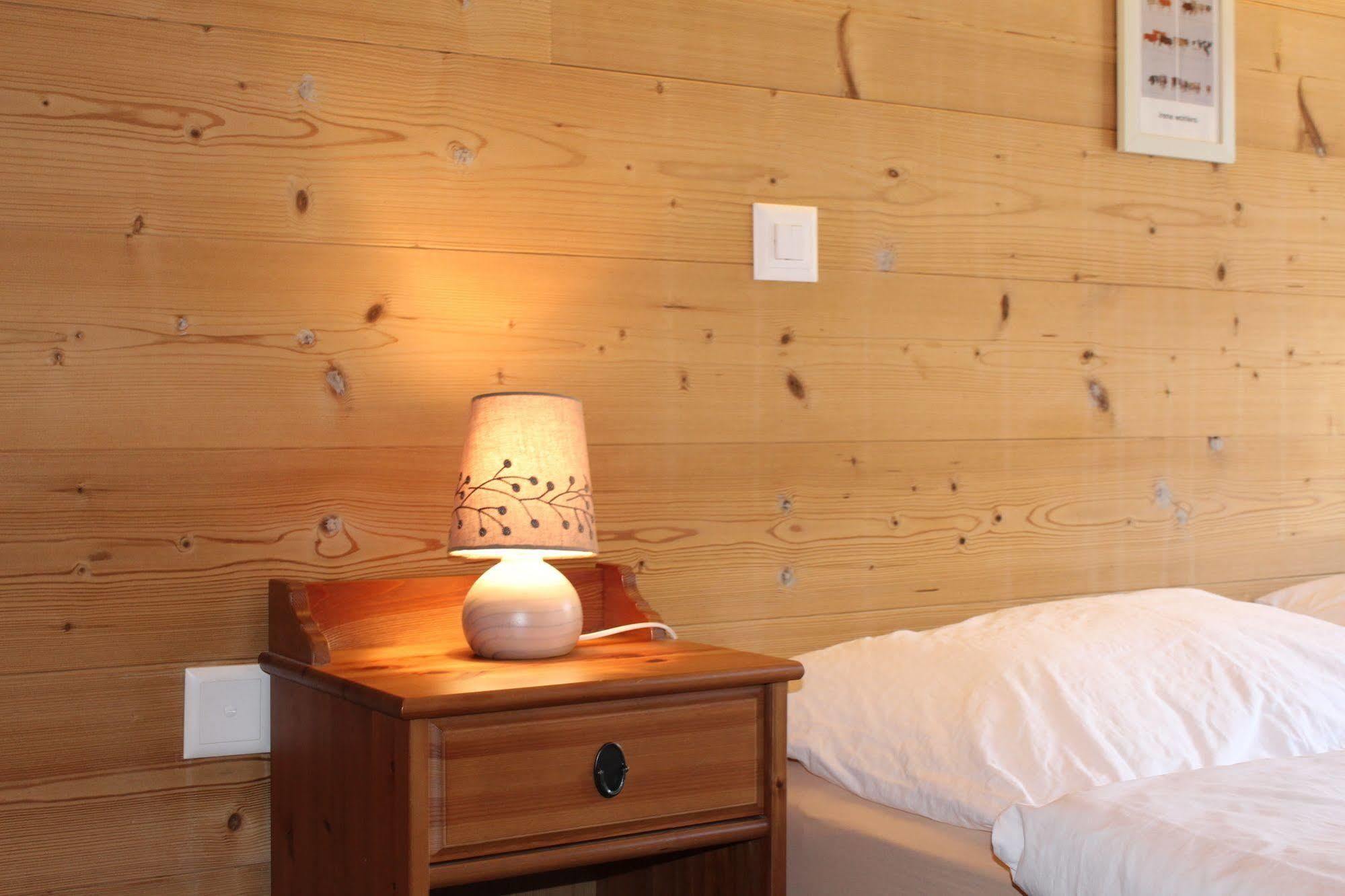 Hotel Restaurant Les Lilas Les Diablerets Exterior photo