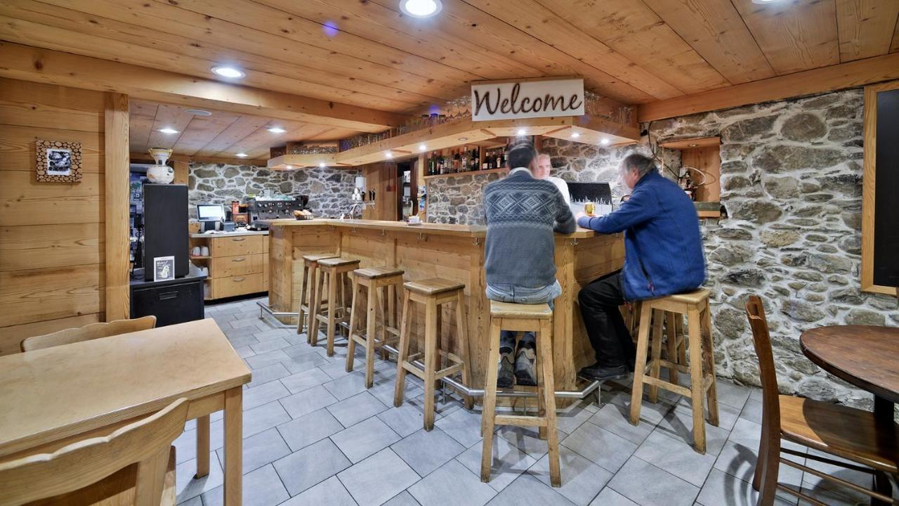 Hotel Restaurant Les Lilas Les Diablerets Exterior photo